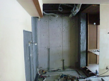 f004.jpg